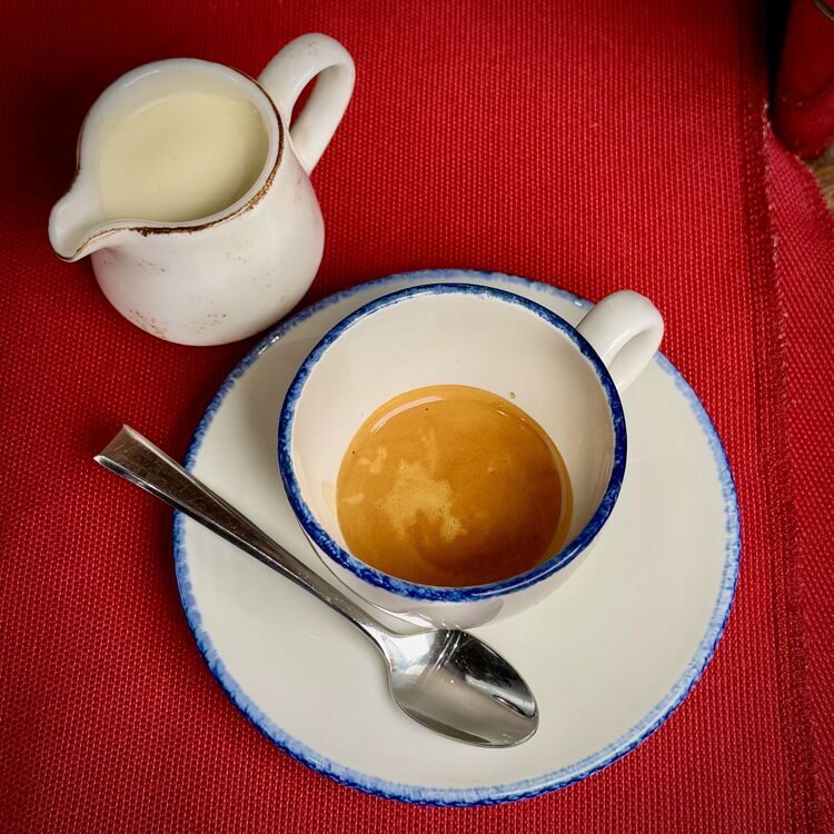 Qaymoqli "Espresso" qahvasi